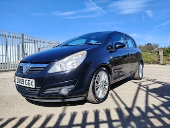 Used Vauxhall Corsa 2009 for sale - 79471224: Photo