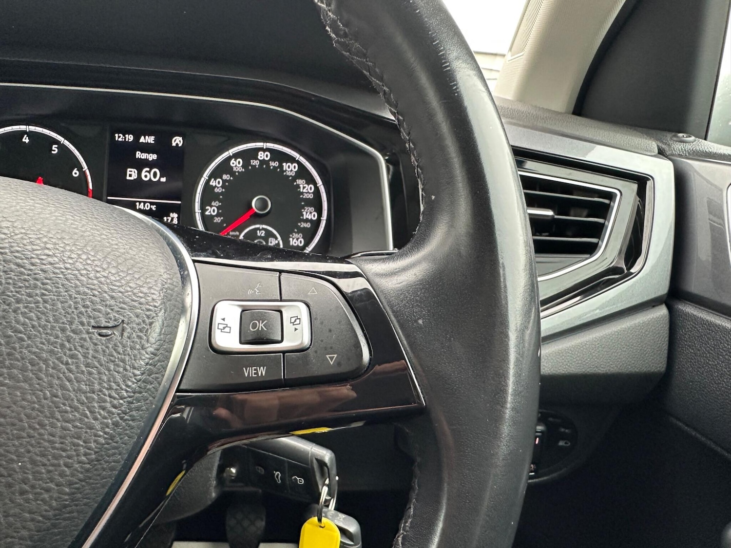 Used Volkswagen Polo 2019 for sale - 76284209: Photo 20