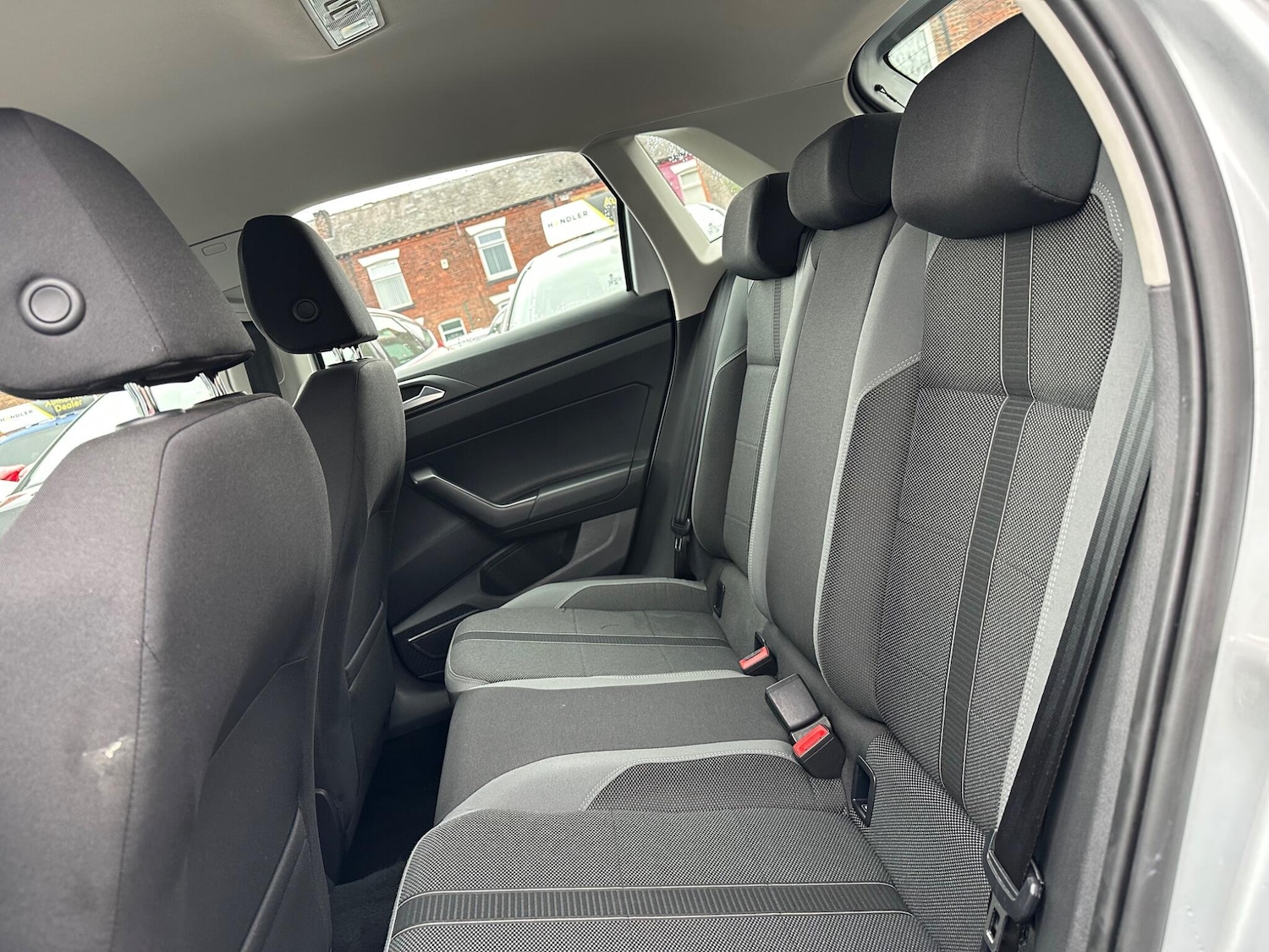 Used Volkswagen Polo 2019 for sale - 76284209: Photo 32