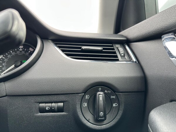 Used Skoda Octavia 2014 for sale - 76283792: Photo 25