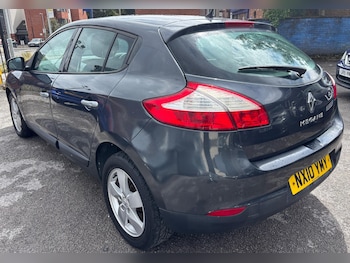 Used Renault Megane 2010 for sale - 79589501: Photo