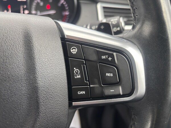 Used Land Rover Discovery Sport 2016 for sale - 76282991: Photo 23