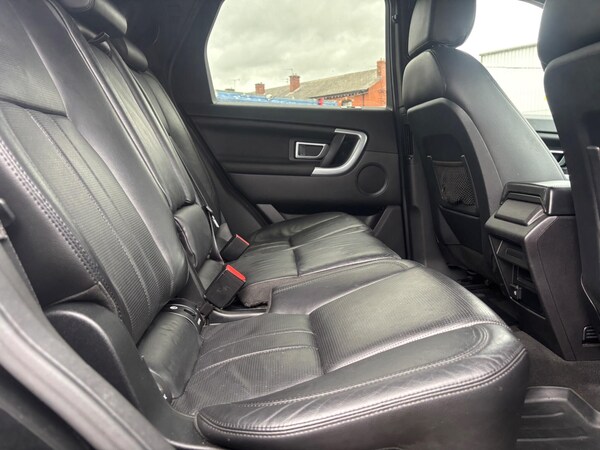 Used Land Rover Discovery Sport 2016 for sale - 76282991: Photo 44