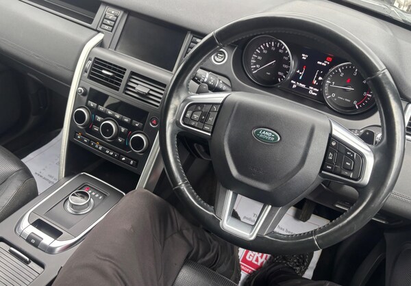 Used Land Rover Discovery Sport 2016 for sale - 76282991: Photo 51