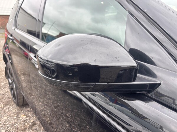 Used Land Rover Discovery Sport 2016 for sale - 76282991: Photo 78