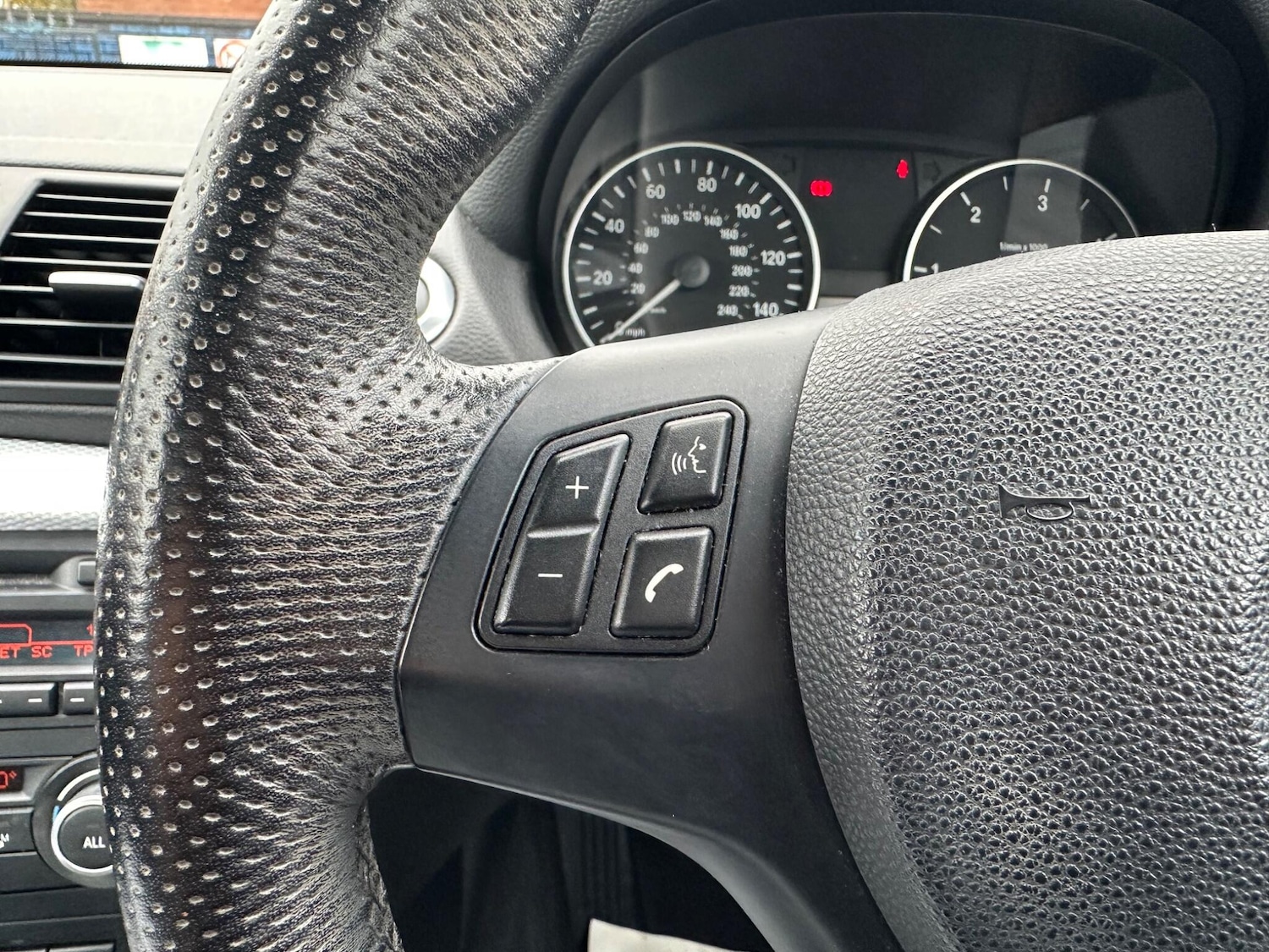 Used BMW 1 Series 2013 for sale - 76457774: Photo 23