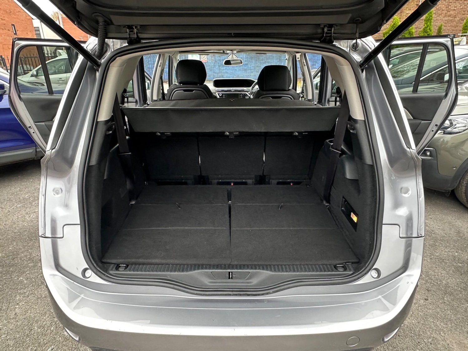 Used Citroen C4 Grand Picasso 2017 for sale - 76850151: Photo 15