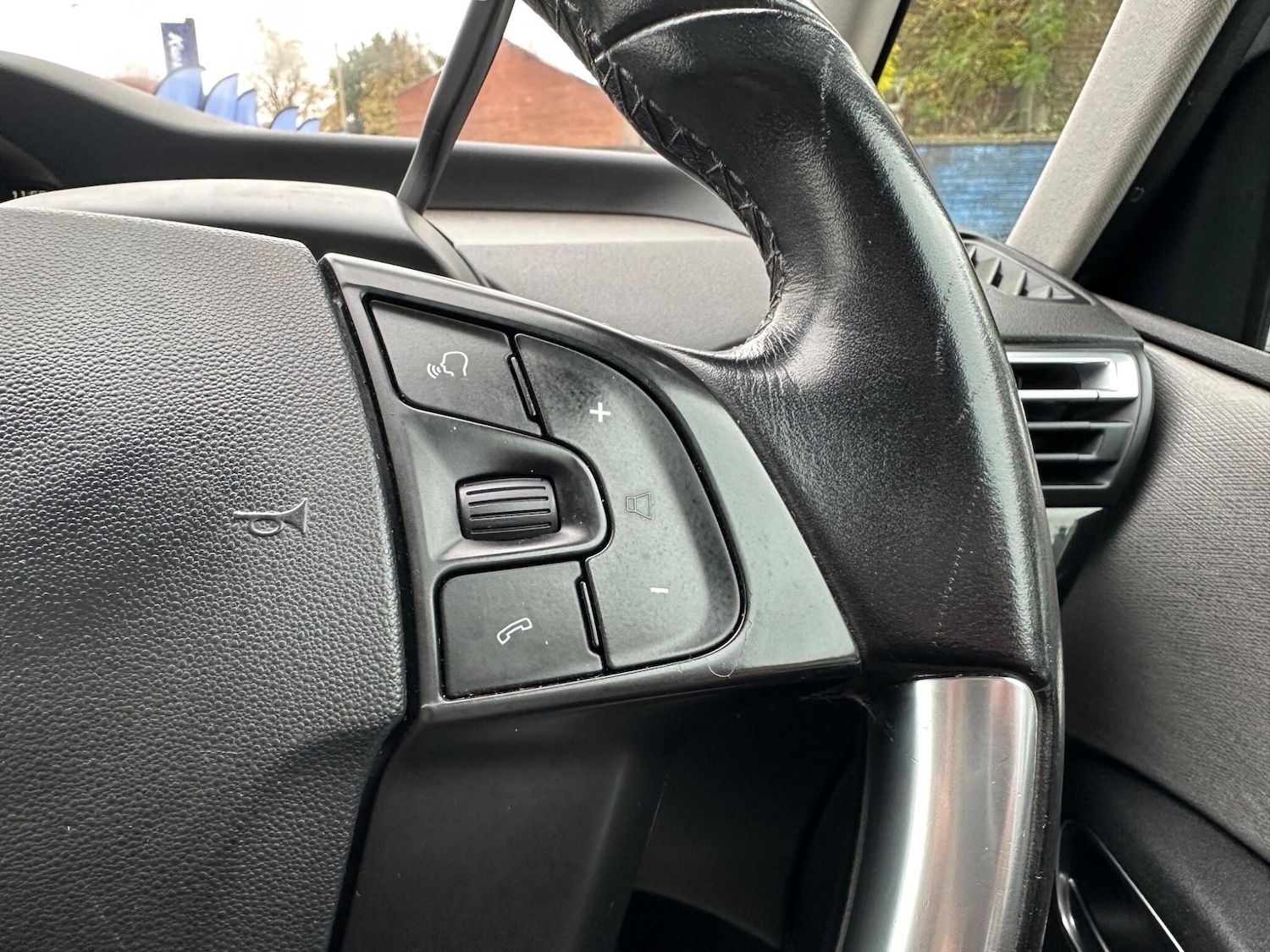 Used Citroen C4 Grand Picasso 2017 for sale - 76850151: Photo 23