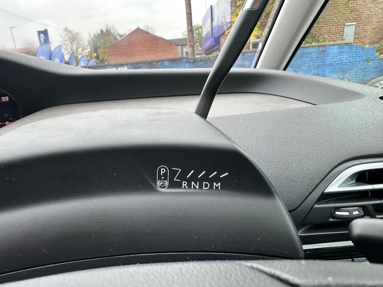 Used Citroen C4 Grand Picasso 2017 for sale - 76850151: Photo 28