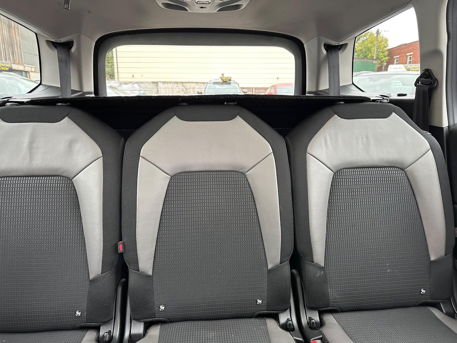 Used Citroen C4 Grand Picasso 2017 for sale - 76850151: Photo 43