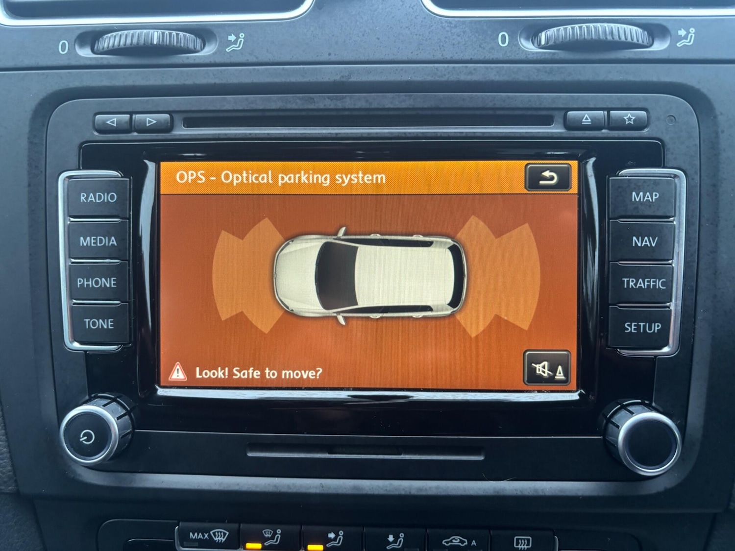 Used Volkswagen Golf 2012 for sale - 76667122: Photo 48