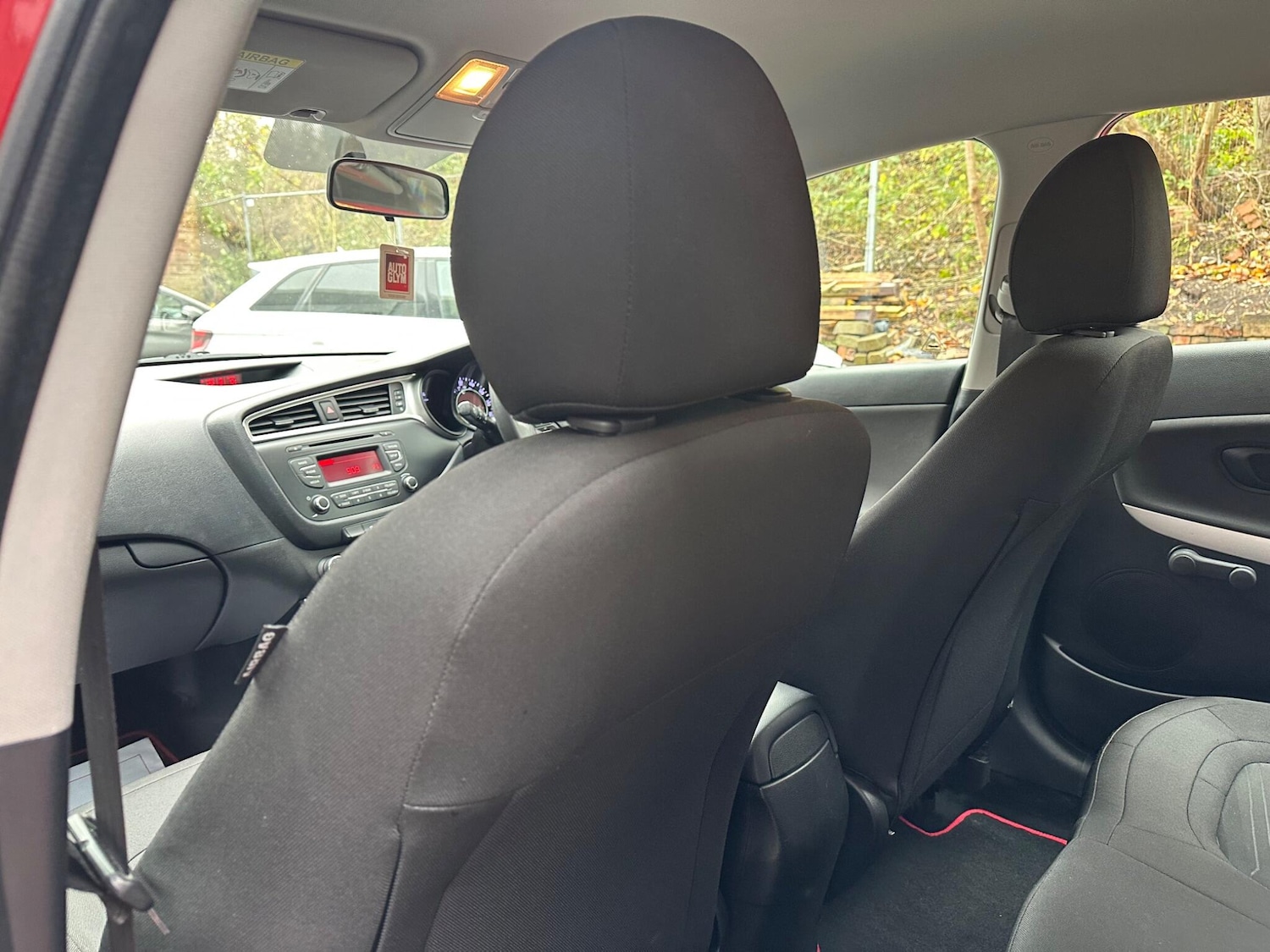 Used Kia Ceed 2017 for sale - 76592123: Photo 27