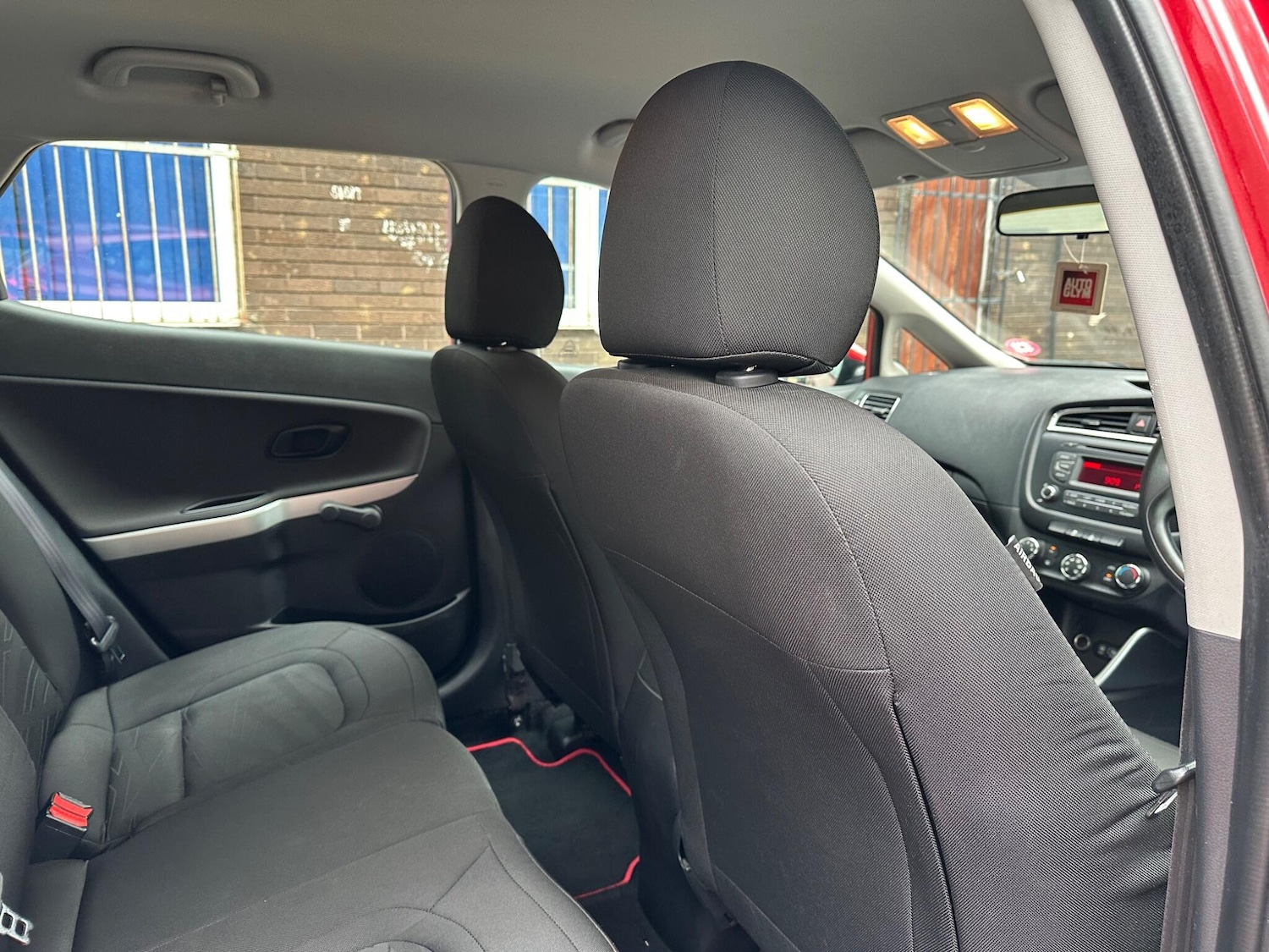 Used Kia Ceed 2017 for sale - 76592123: Photo 31