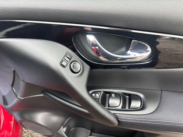 Used Nissan Qashqai 2016 for sale - 76282877: Photo 17