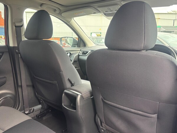 Used Nissan Qashqai 2016 for sale - 76282877: Photo 38