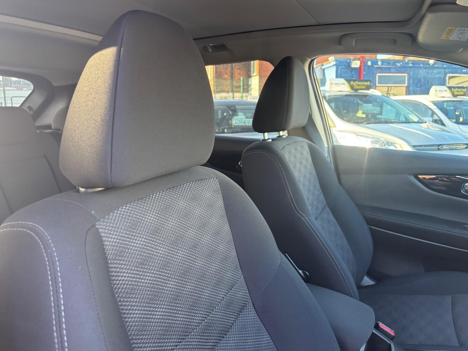 Used Nissan Qashqai 2017 for sale - 76282909: Photo 13