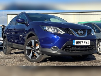 Used Nissan Qashqai 2017 for sale - 76282909: Photo
