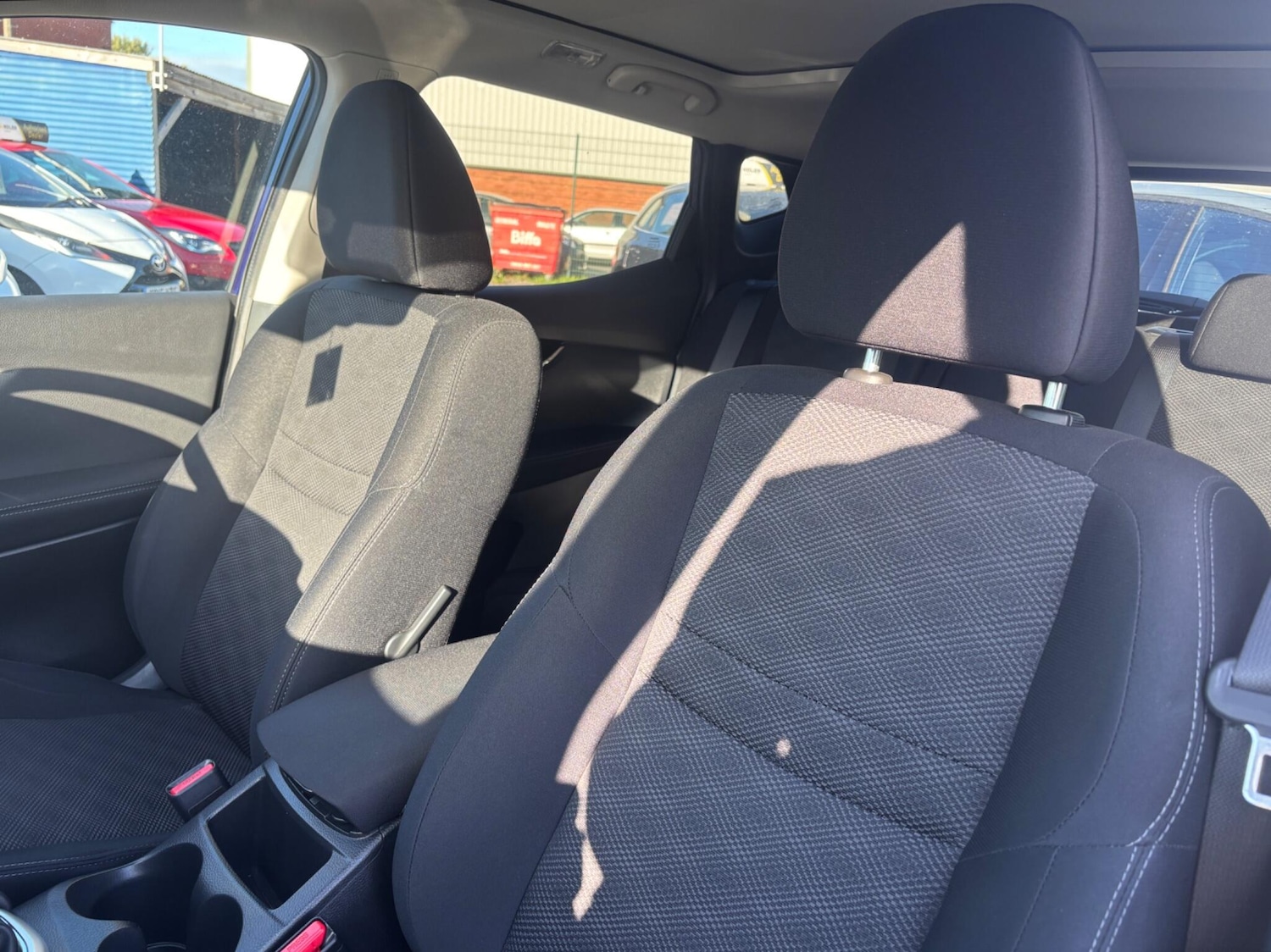 Used Nissan Qashqai 2017 for sale - 76282909: Photo 29