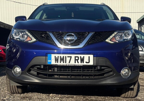 Used Nissan Qashqai 2017 for sale - 76282909: Photo 2