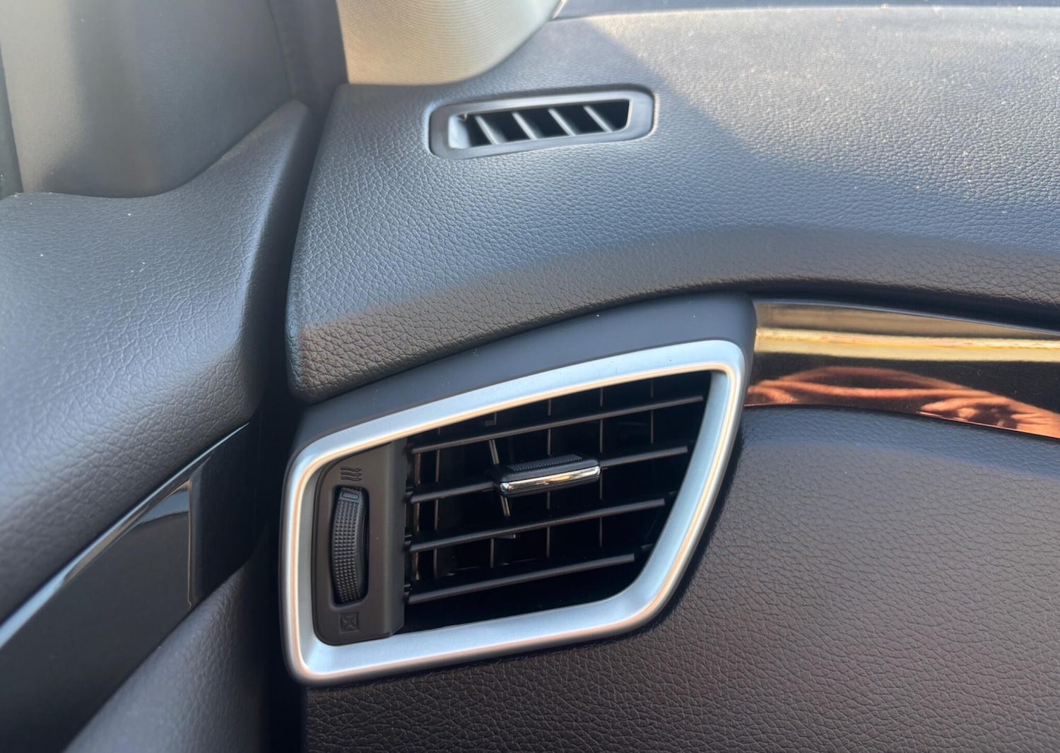 Used Nissan Qashqai 2017 for sale - 76282909: Photo 32