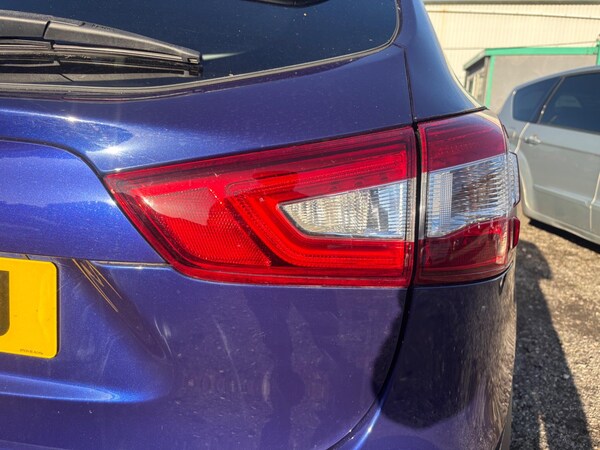 Used Nissan Qashqai 2017 for sale - 76282909: Photo 76