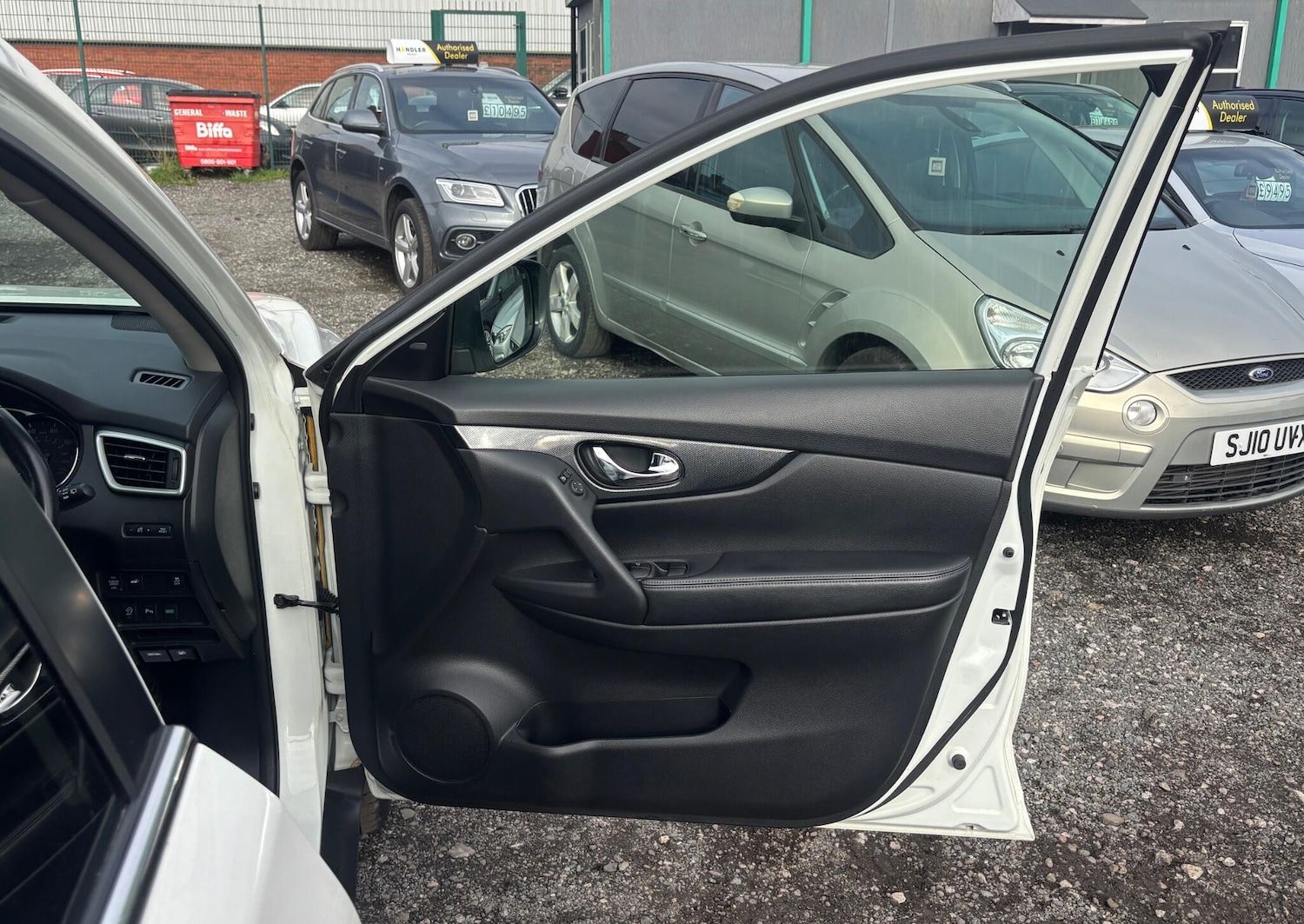 Used Nissan X-Trail 2017 for sale - 76283732: Photo 21