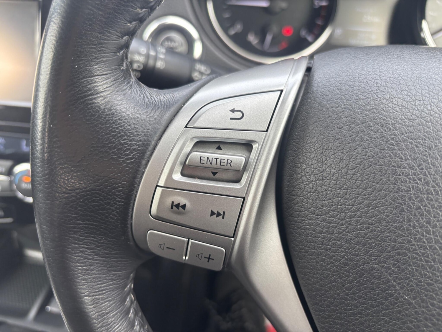 Used Nissan X-Trail 2017 for sale - 76283732: Photo 26