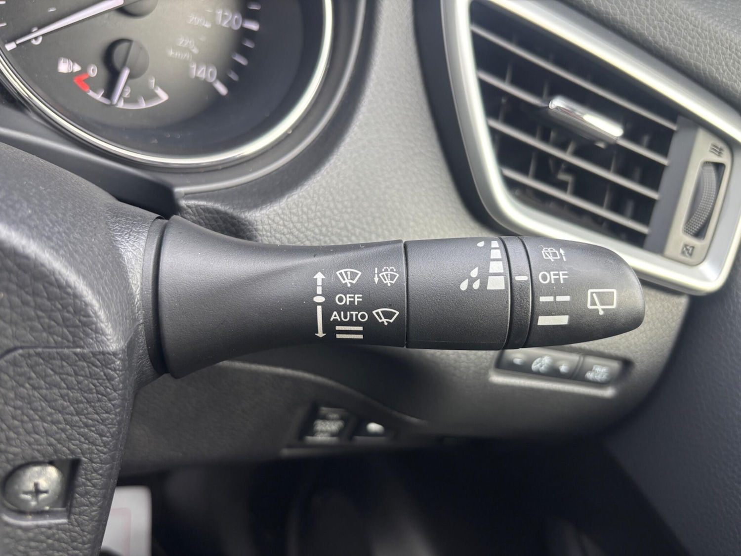 Used Nissan X-Trail 2017 for sale - 76283732: Photo 27