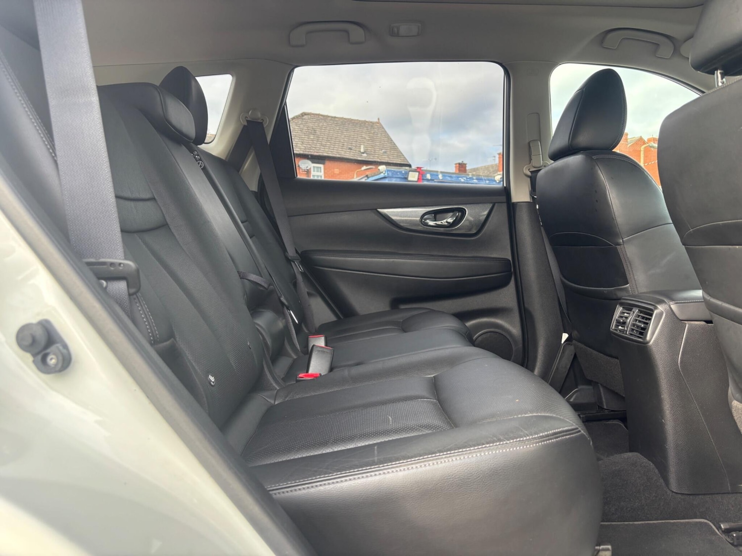 Used Nissan X-Trail 2017 for sale - 76283732: Photo 47