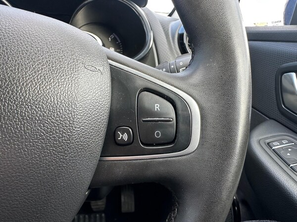 Used Renault Clio 2019 for sale - 76284144: Photo 20