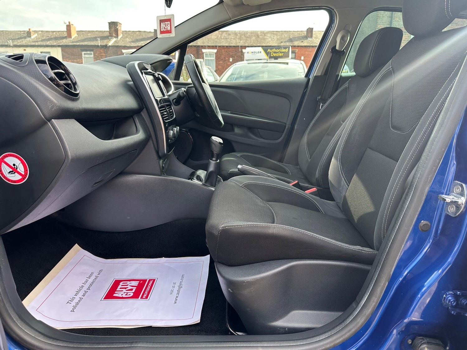 Used Renault Clio 2019 for sale - 76284144: Photo 28
