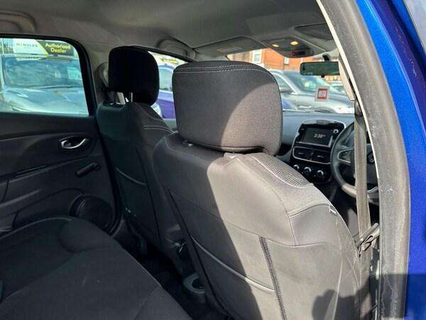 Used Renault Clio 2019 for sale - 76284144: Photo 36