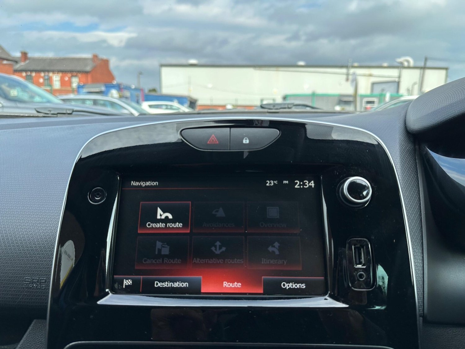 Used Renault Clio 2019 for sale - 76284144: Photo 58