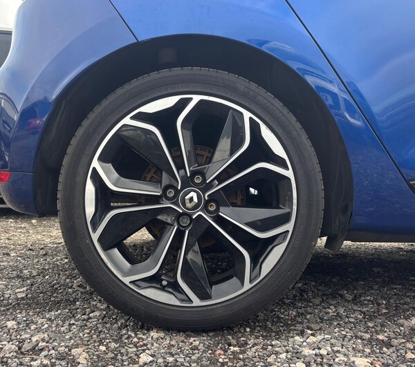 Used Renault Clio 2019 for sale - 76284144: Photo 78
