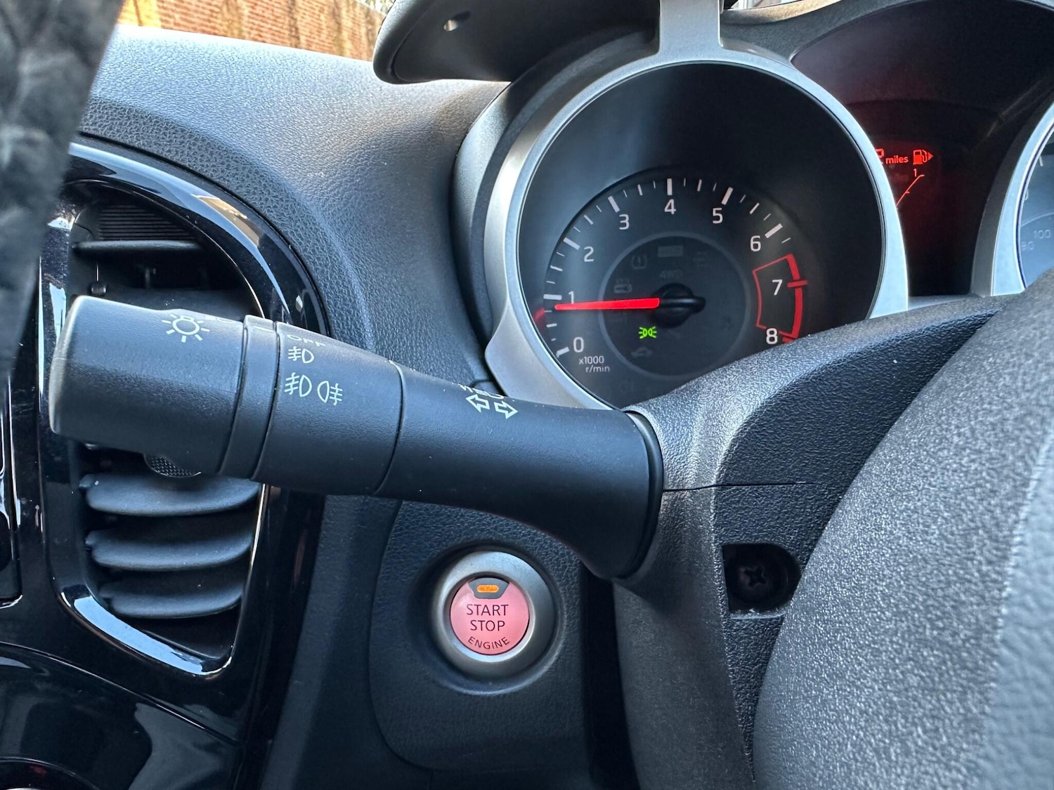 Used Nissan Juke 2016 for sale - 76752437: Photo 24