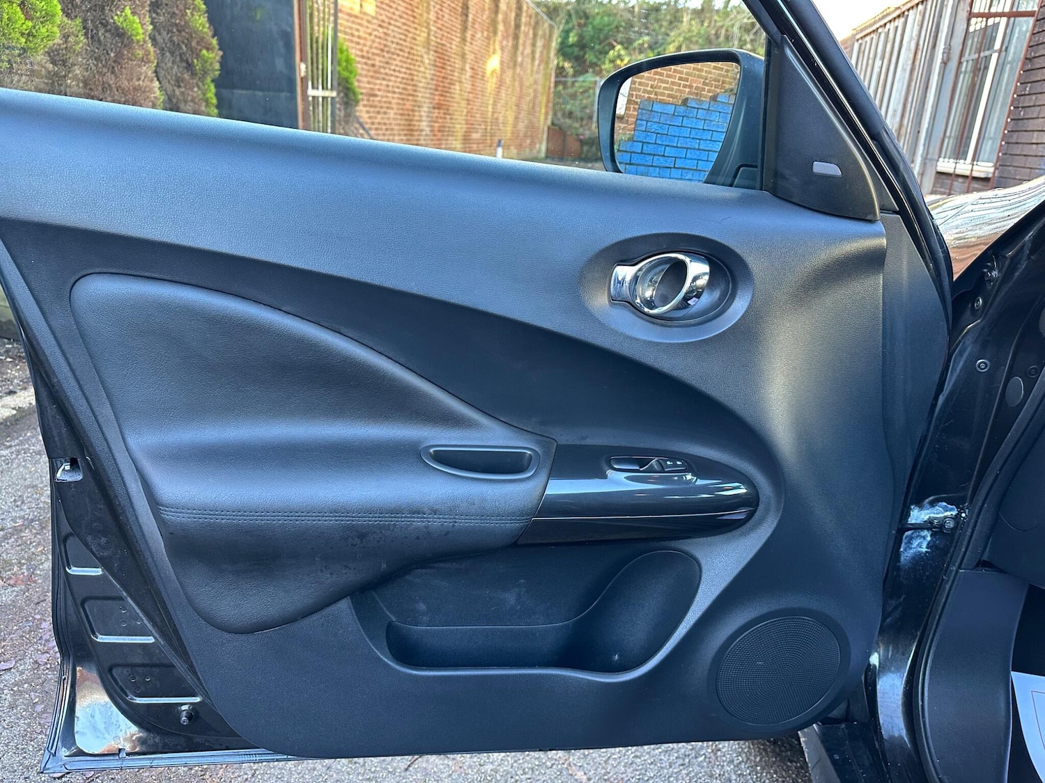 Used Nissan Juke 2016 for sale - 76752437: Photo 30