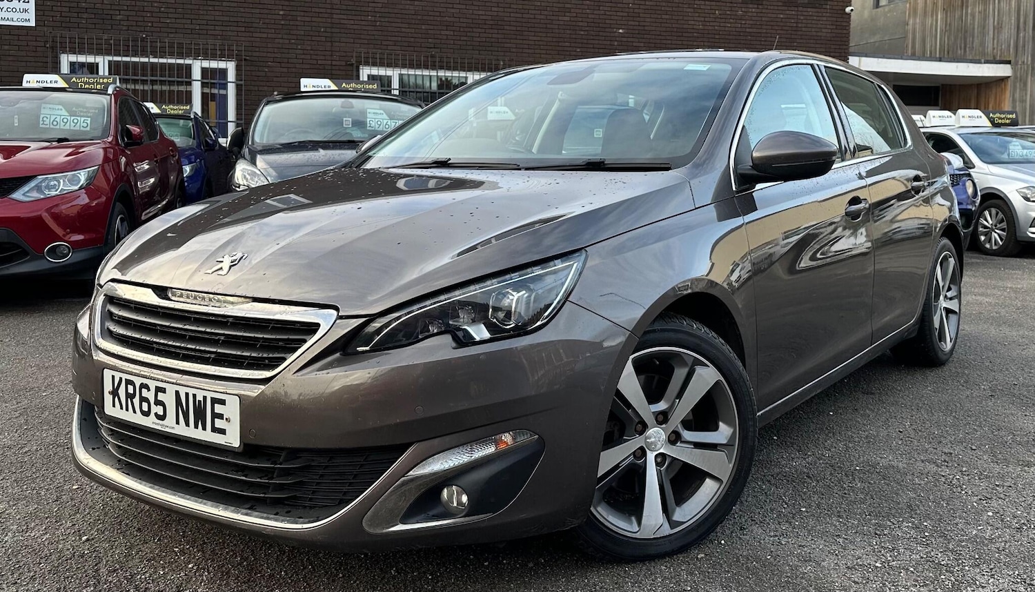 Used Peugeot 308 2015 for sale - 76801973: Photo 3