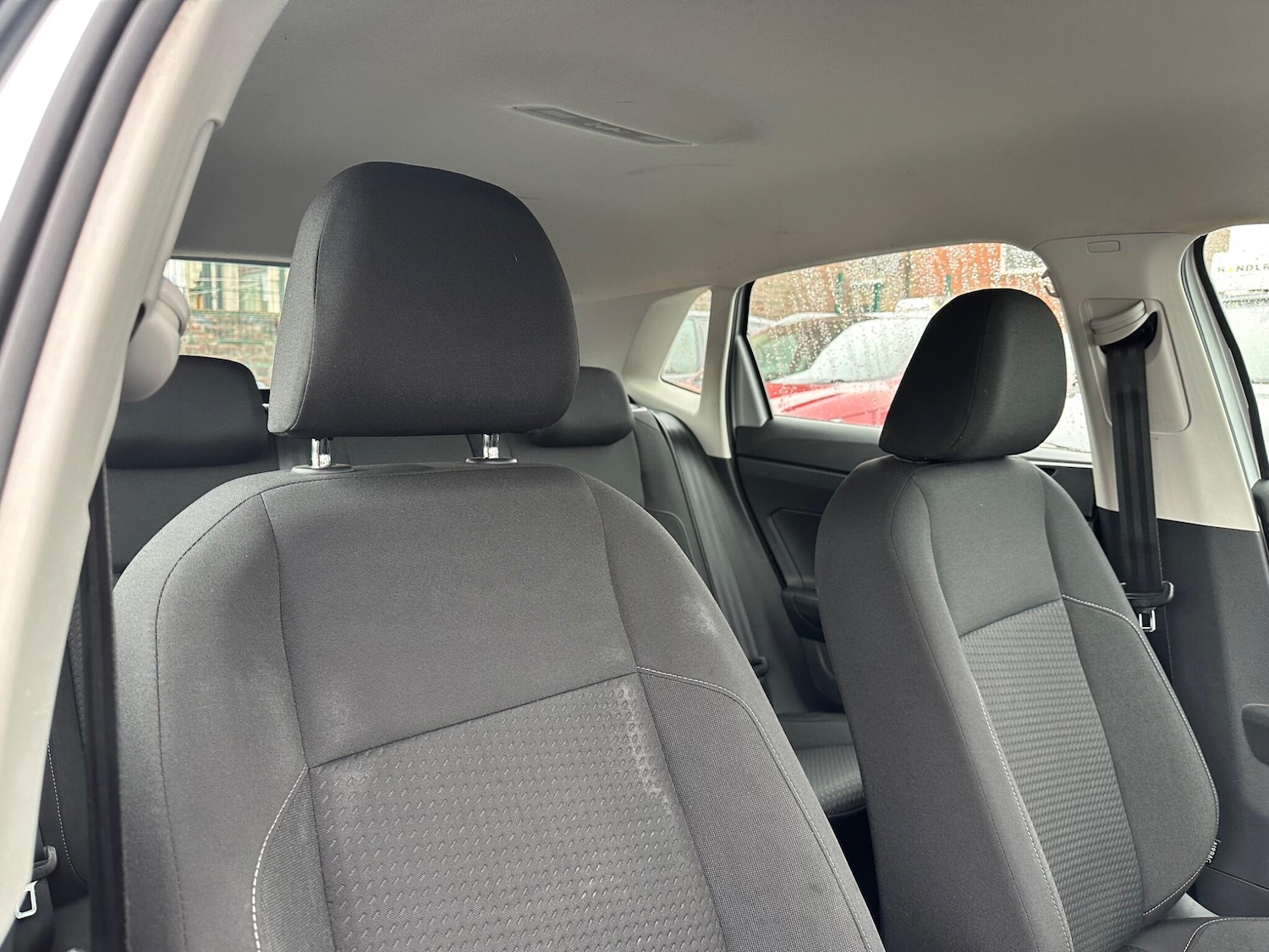 Used Volkswagen Polo 2018 for sale - 76282600: Photo 14