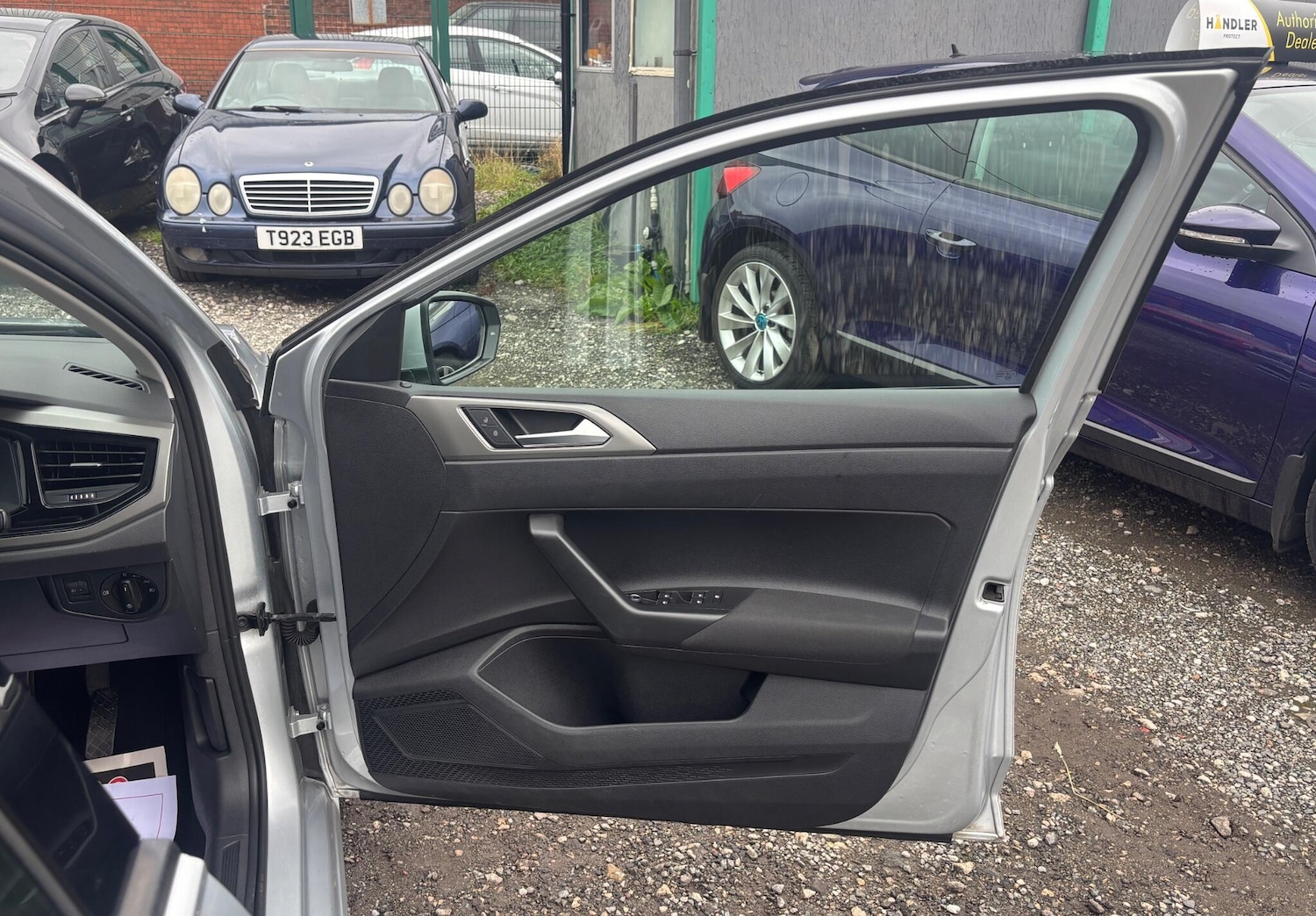 Used Volkswagen Polo 2018 for sale - 76282600: Photo 16