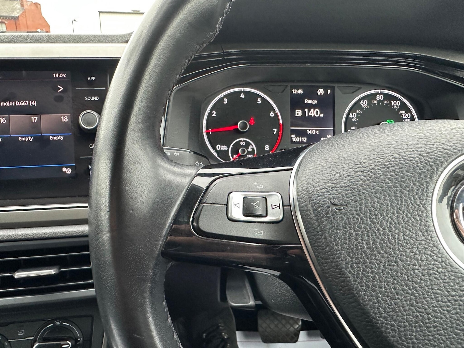 Used Volkswagen Polo 2018 for sale - 76282600: Photo 22