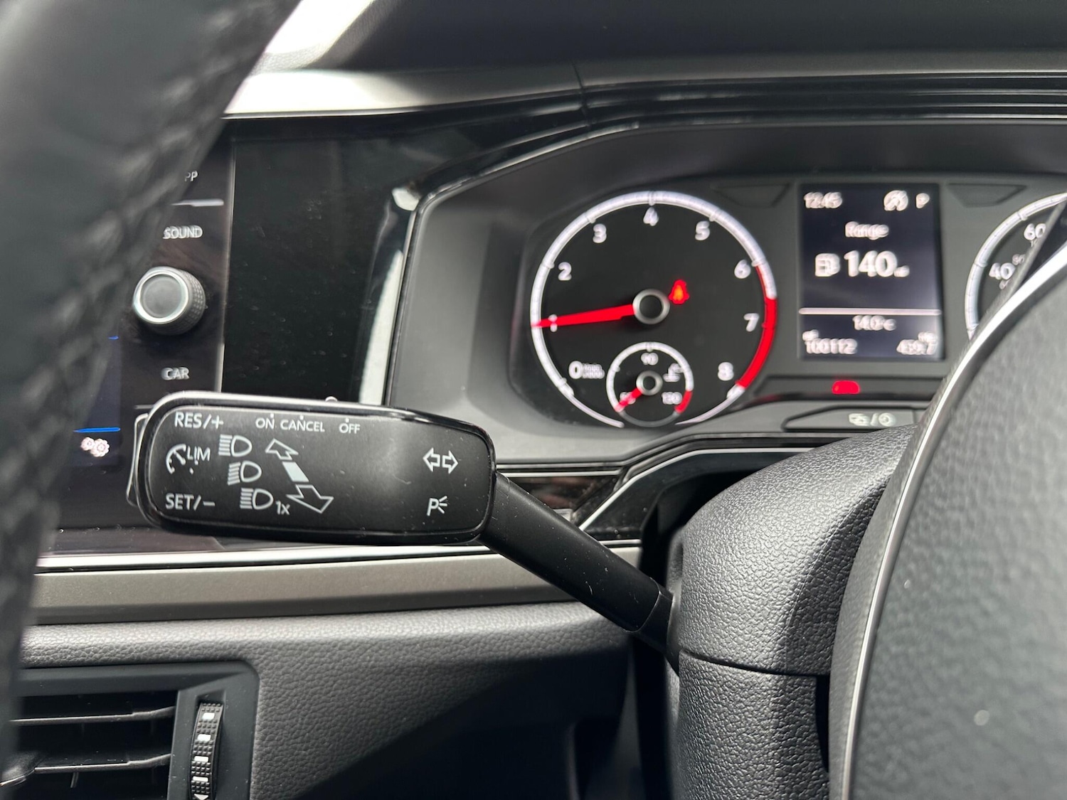 Used Volkswagen Polo 2018 for sale - 76282600: Photo 25