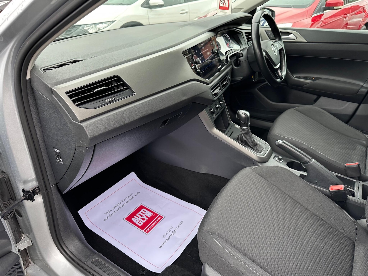 Used Volkswagen Polo 2018 for sale - 76282600: Photo 27