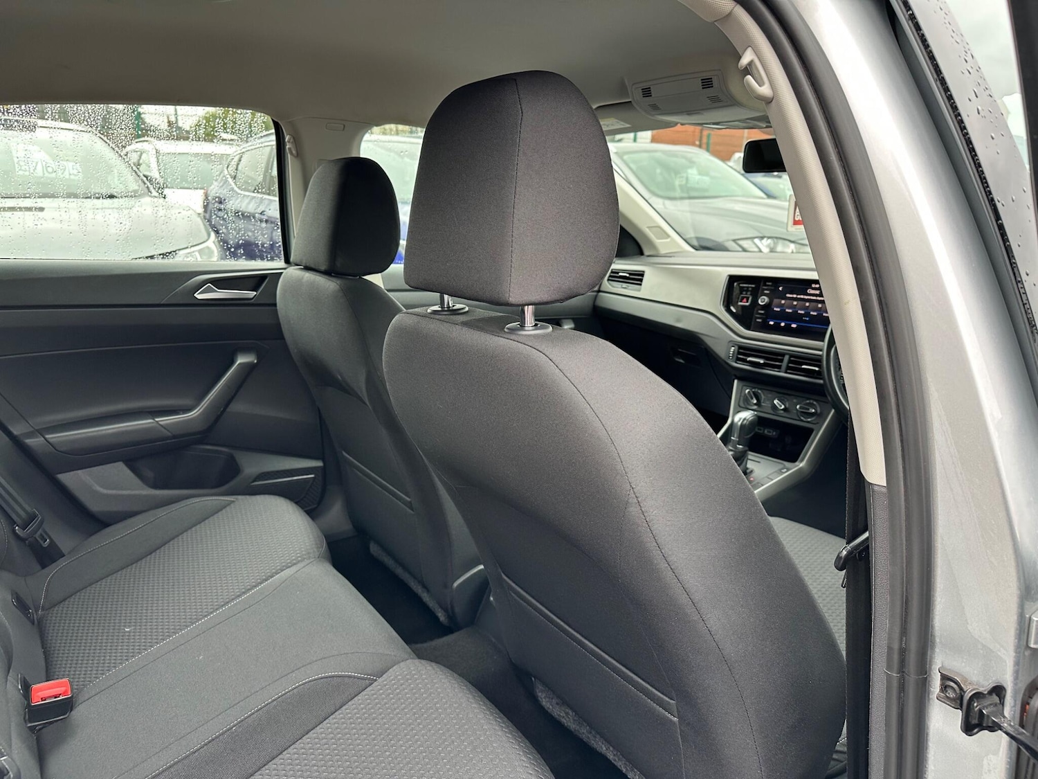 Used Volkswagen Polo 2018 for sale - 76282600: Photo 35