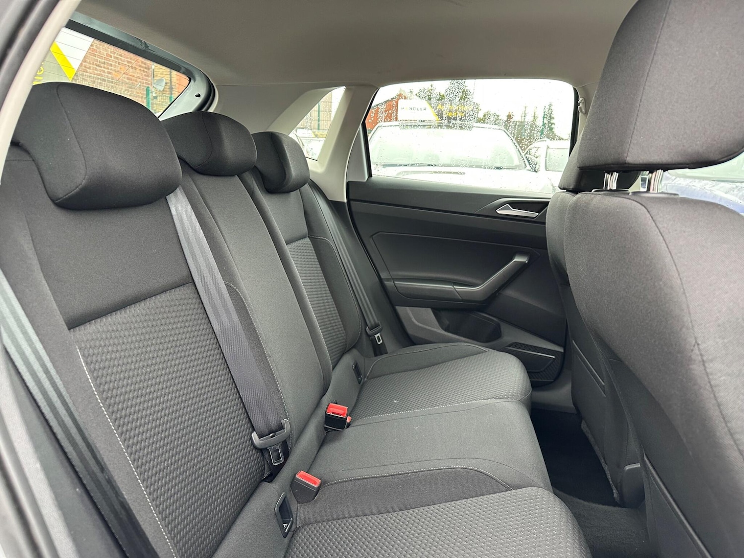 Used Volkswagen Polo 2018 for sale - 76282600: Photo 36