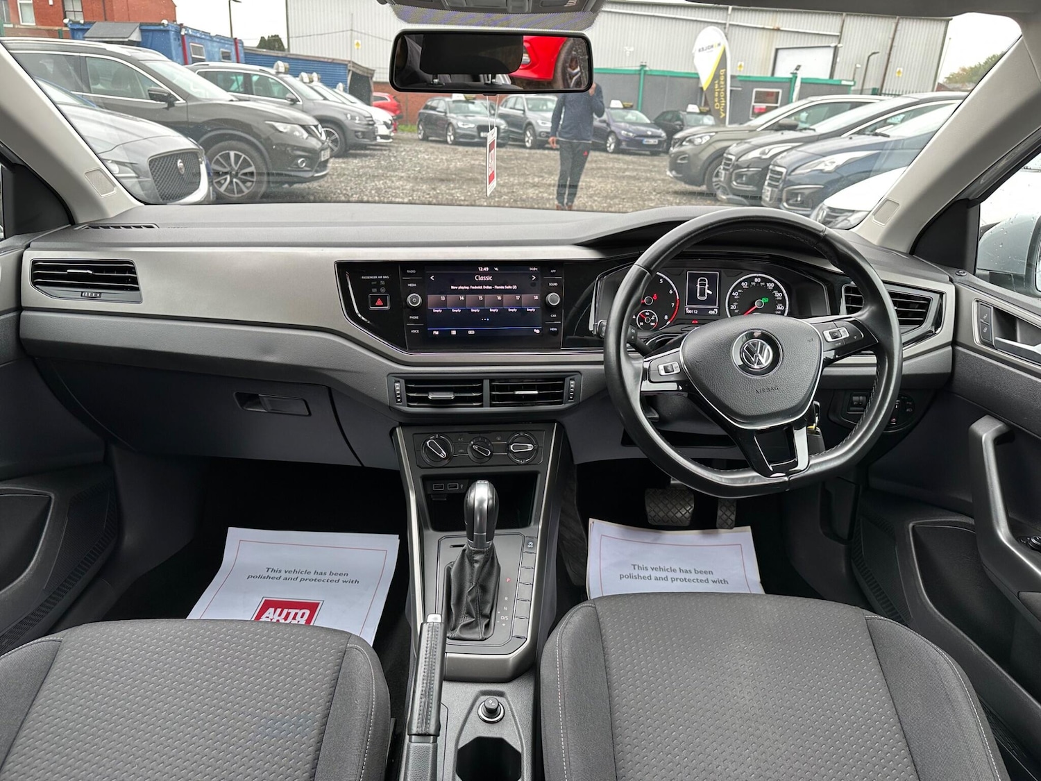 Used Volkswagen Polo 2018 for sale - 76282600: Photo 38