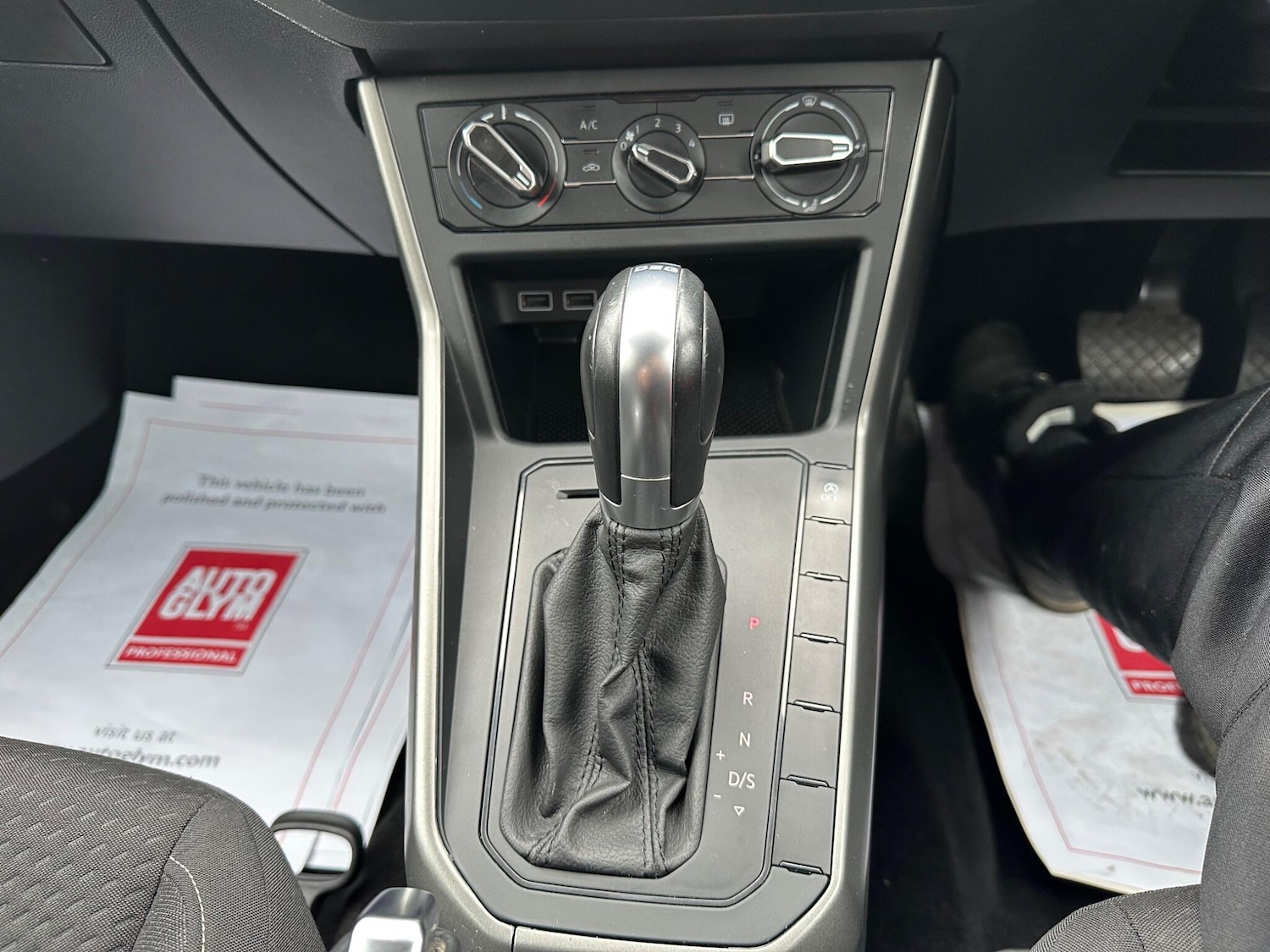 Used Volkswagen Polo 2018 for sale - 76282600: Photo 40