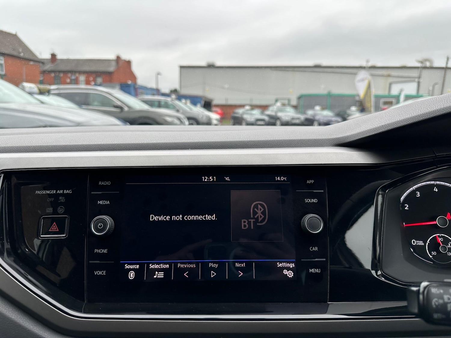 Used Volkswagen Polo 2018 for sale - 76282600: Photo 51