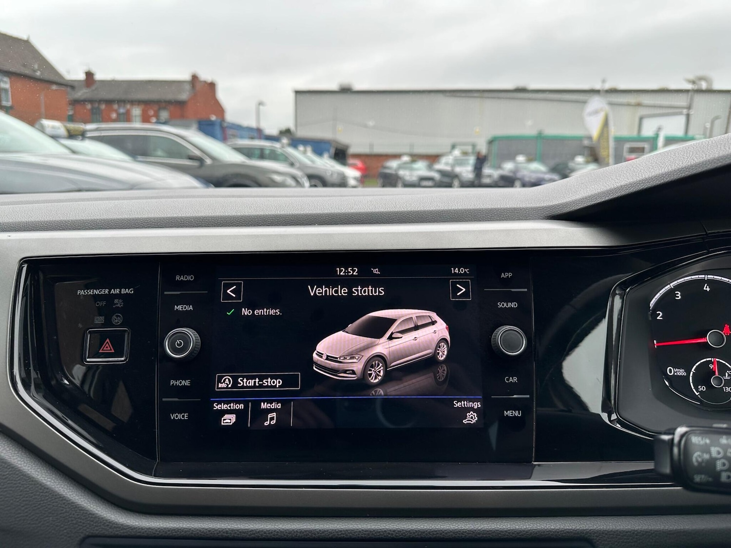 Used Volkswagen Polo 2018 for sale - 76282600: Photo 58