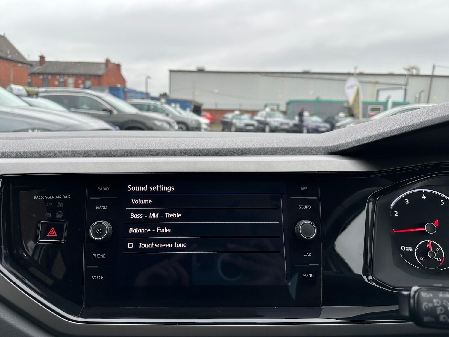 Used Volkswagen Polo 2018 for sale - 76282600: Photo 61