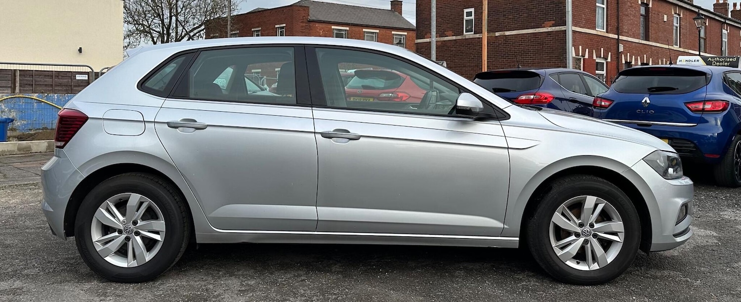 Used Volkswagen Polo 2018 for sale - 76282600: Photo 9